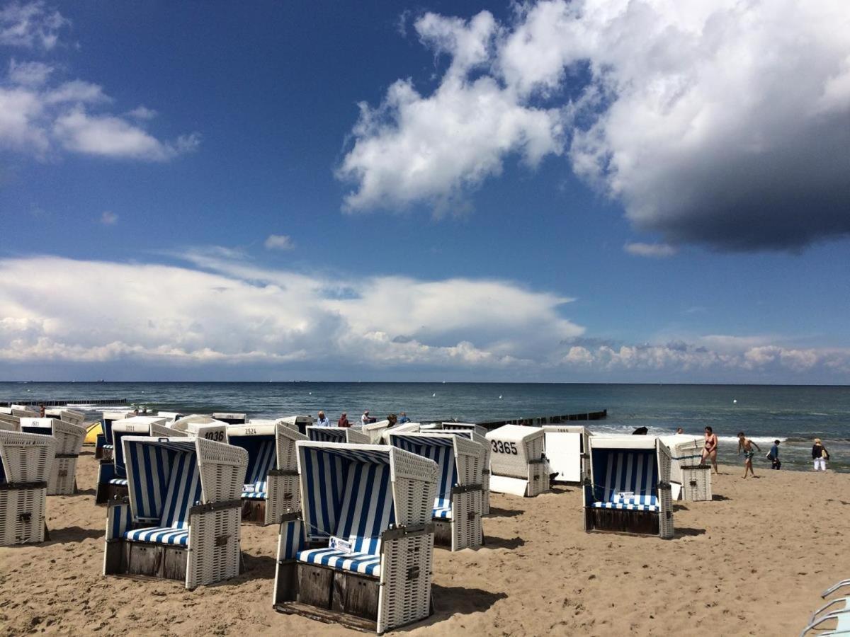 Auster, Direkt Am Alten Strom Rostock Esterno foto